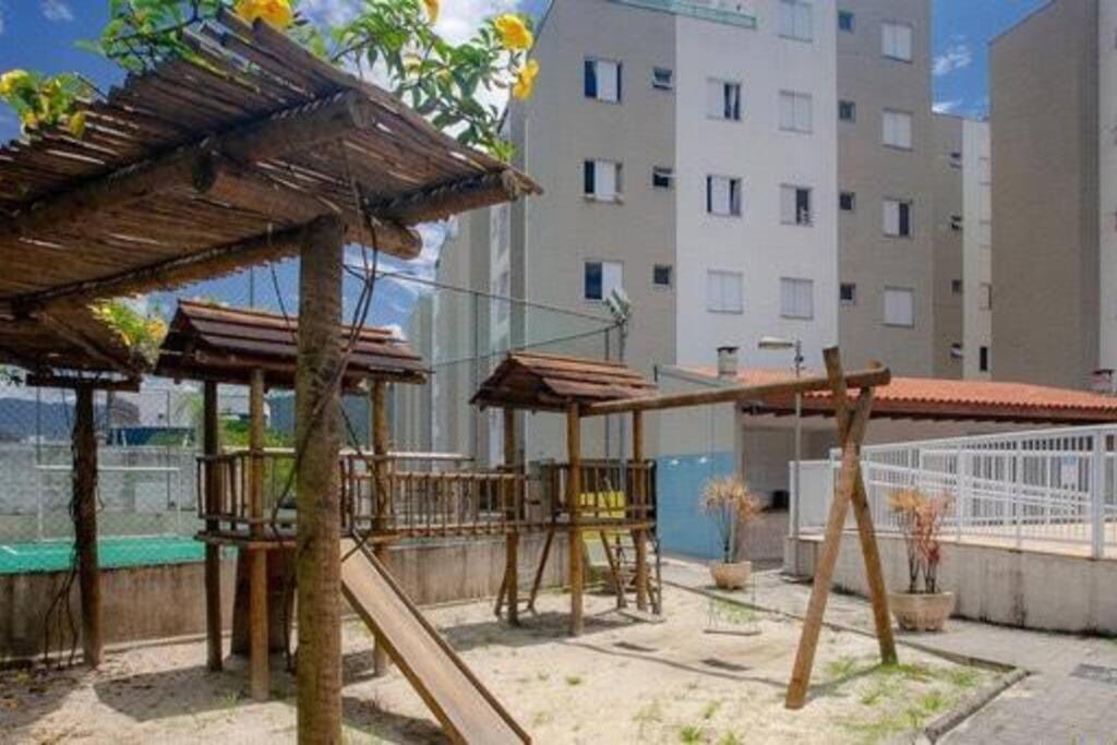 Apartamento Ubatuba - Ar Condicionado, Estacionamento, Elevador, Portaria 24H - Wifi Gratis! - Jardim Das Palmeiras 外观 照片